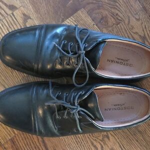 Men’s Leather Black Dress shoes from Italy Size 10